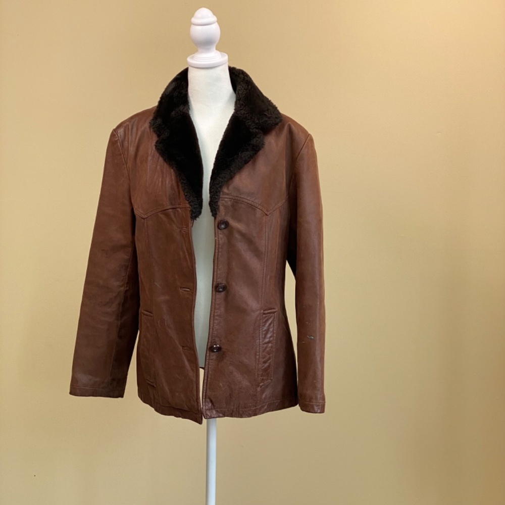 Vintage 90's GUESS leather Jacket with faux fur trim size M